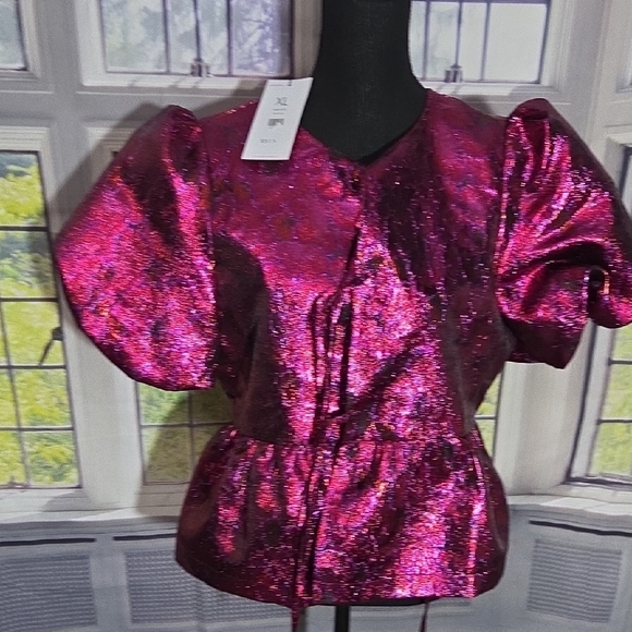 AKIRA Shimmering Fuchsia Puff Sleeve Blouse - Picture 5 of 5